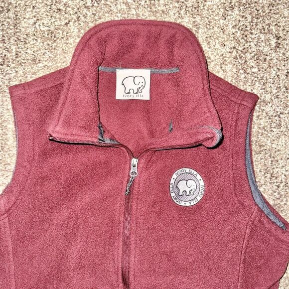 Ivory Ella Women's Maroon Fleece Full Zip Logo Vest - Picture 7 of 7